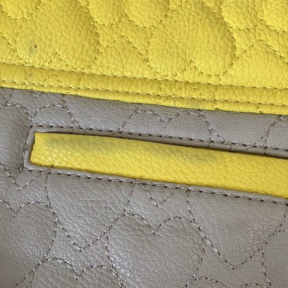 Betsey Johnson handbag - Picture 8 of 8